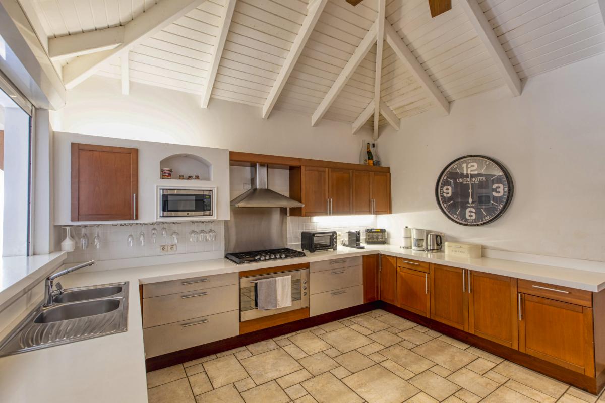 22- Location villa piscine Sea Vous Play Terres Basses Saint Martin_cuisine